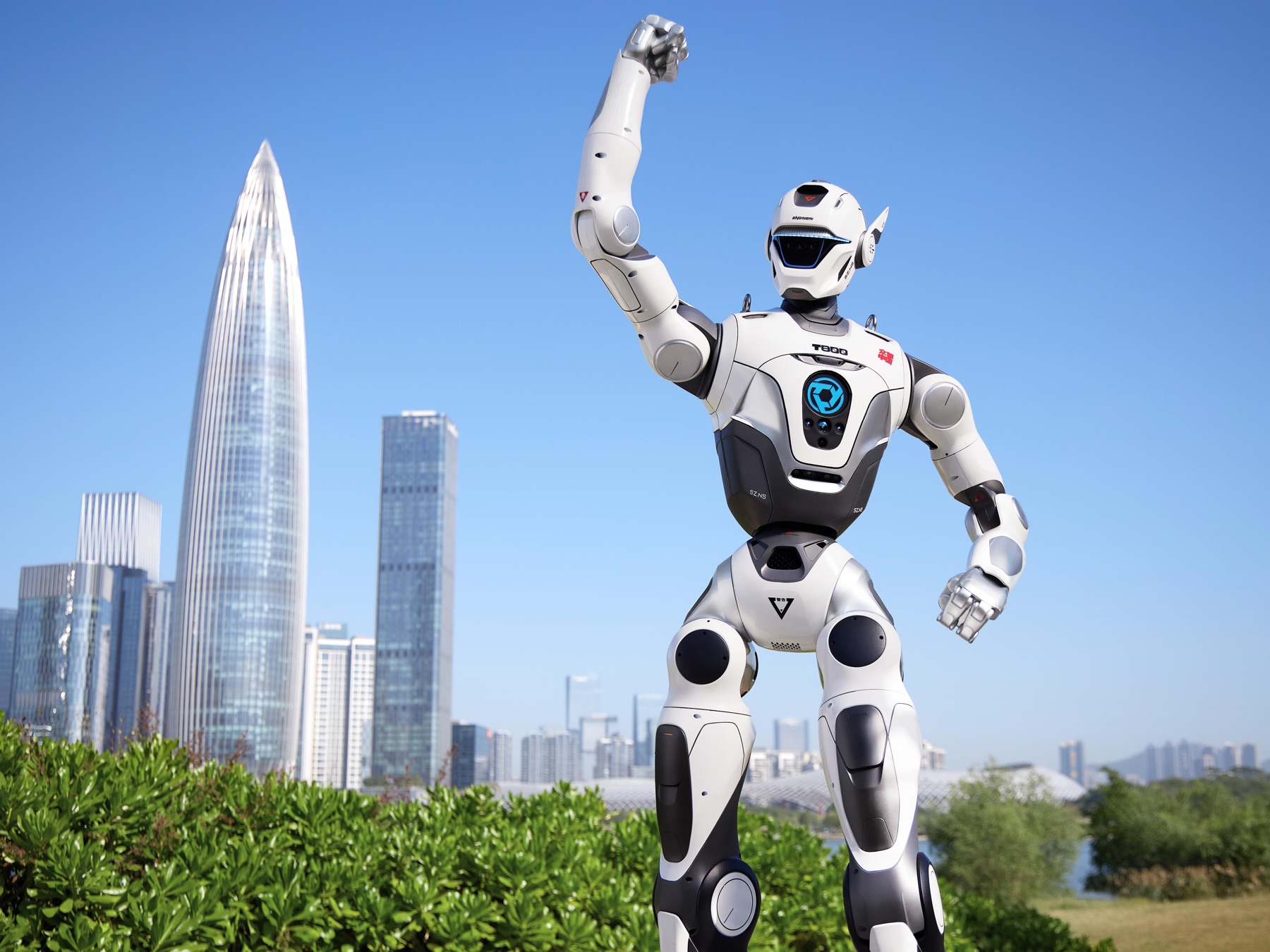 EngineAI T800 humanoid robot standing in front of the Shenzhen skyline
